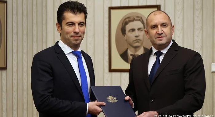Топ експерт прочете присъдата на Радев и Петков